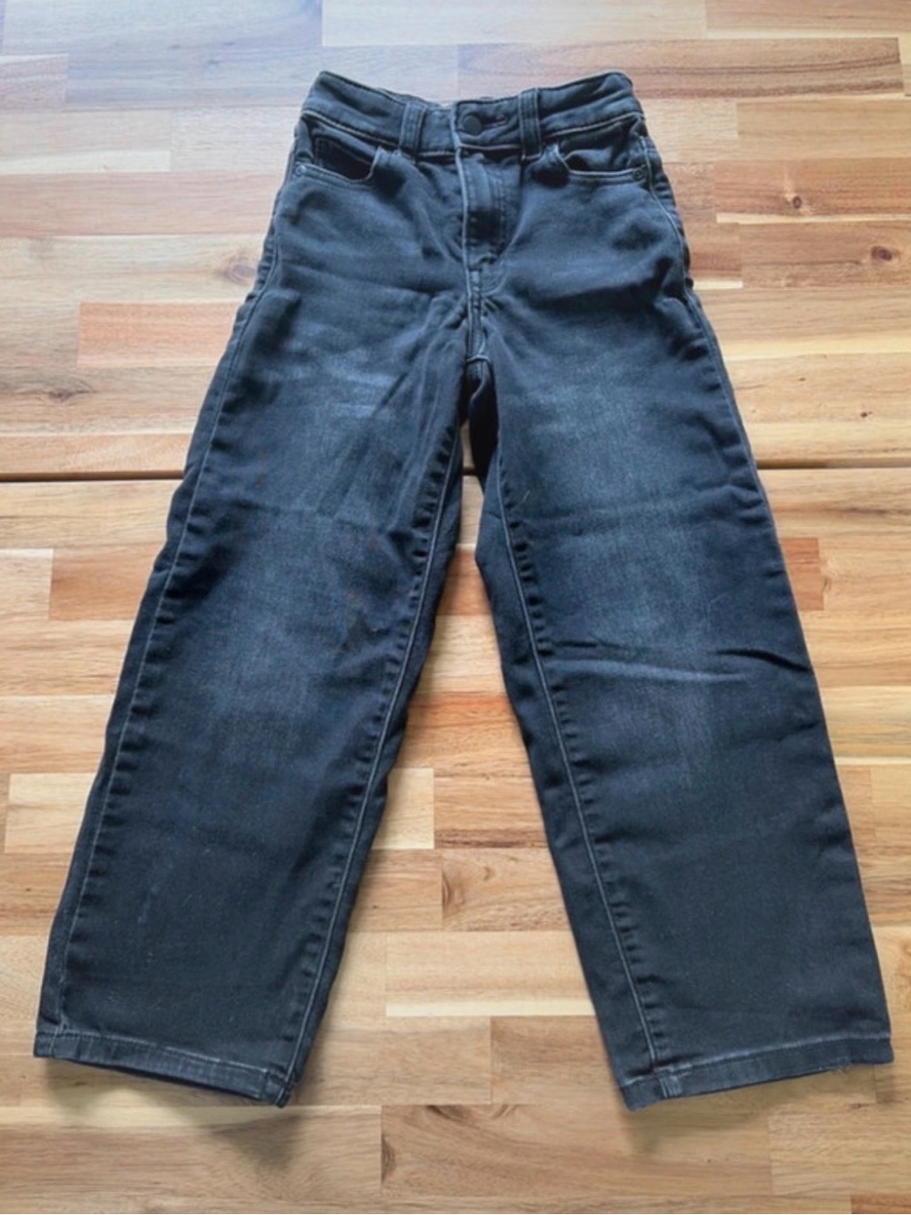 NWOT Girls Size 7 High Rise Wide Leg/Ankle Straight Black Jeans